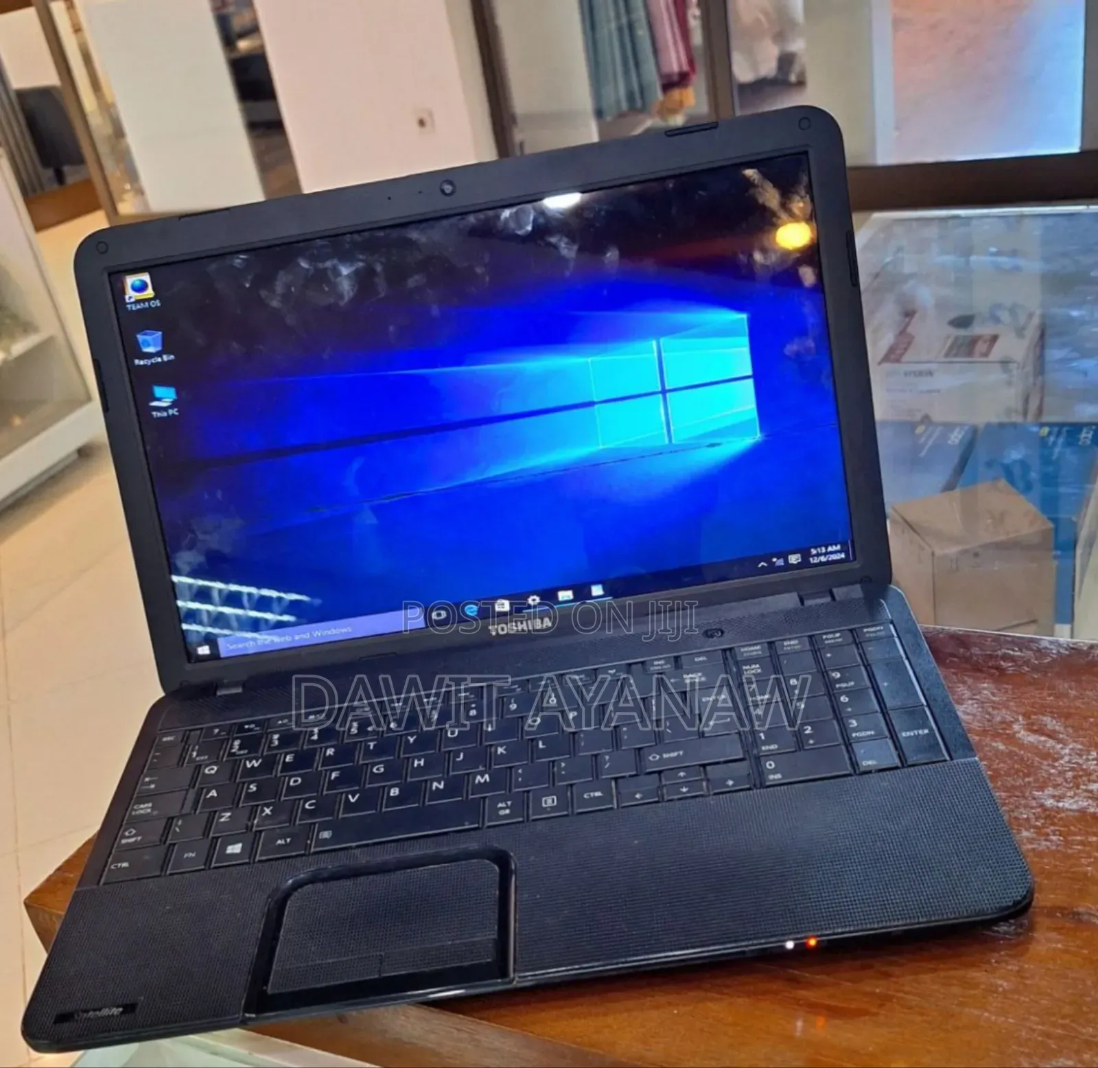 New Laptop Toshiba Satellite C850 4GB Intel Core I3 HDD 500GB