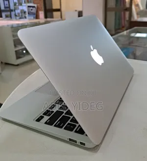 New Laptop Apple MacBook Air 2015 4GB Intel Core I5 SSD 128GB