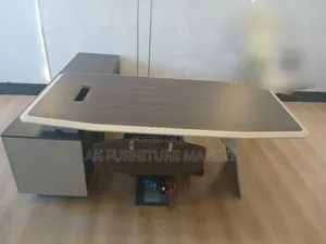 Modern Managerial Table