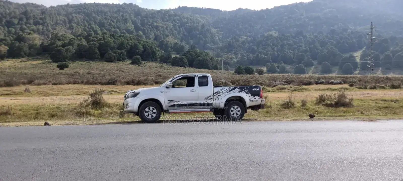 Toyota Hilux 2001 Silver