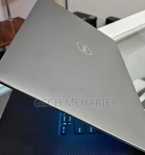 New Laptop Dell XPS 15 16GB Intel Core I9 SSD 512GB