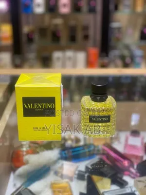 Valentino Yellow Dream Perfume