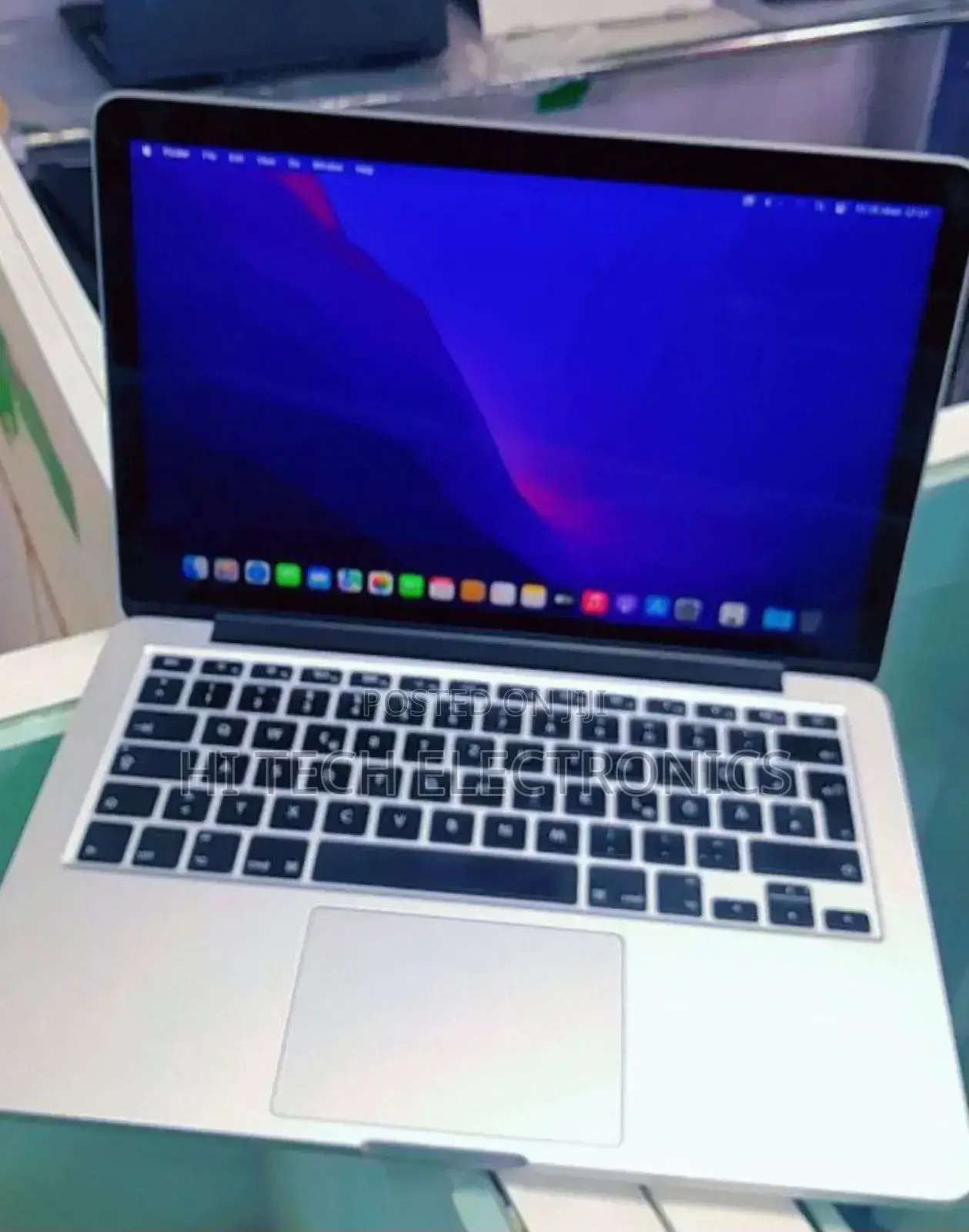 New Laptop Apple MacBook 2015 8GB Intel Core I5 SSD 256GB