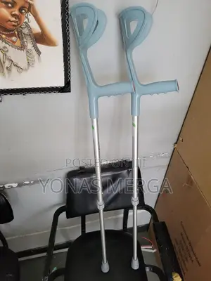 Elbow Crutches爸crutches for Disabled謎ክራንች*Cruthces鼒crutches