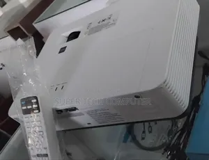 Sony Projector Model VPL-Dx220