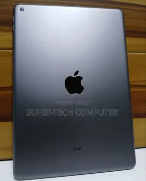New Apple iPad 10.2 (2021) 64 GB Gray