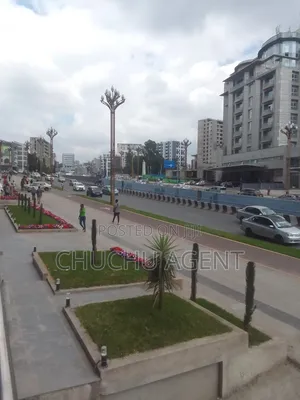 መኪና ማሳያ Car Show Room Rent