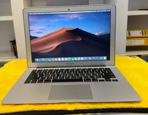 New Laptop Apple MacBook Air 2013 8GB Intel Core I7 SSD 256GB