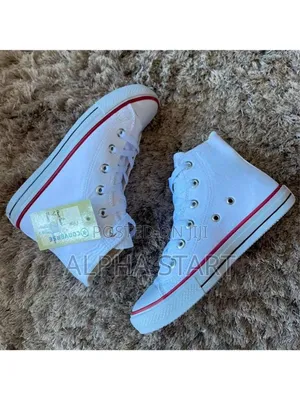 Converse White Chuck Taylor Star High Trainers