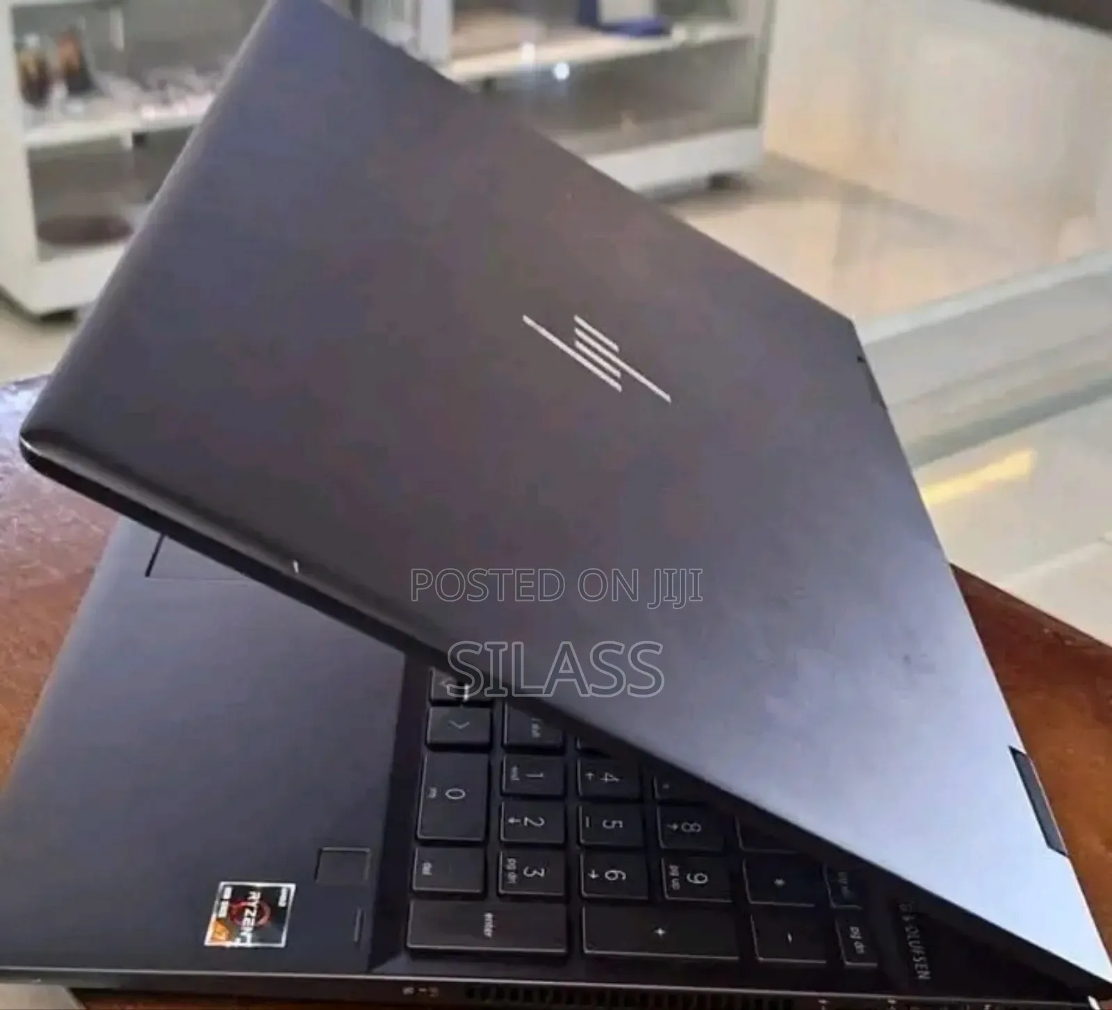 New Laptop HP Envy X360 8GB AMD Ryzen 7 SSD 512GB