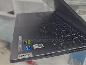New Laptop Lenovo Legion 5 16GB Intel Core i7 SSD 1T