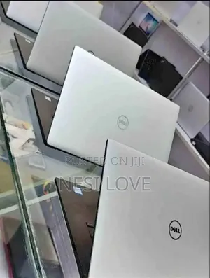 New Laptop Dell XPS 15 32GB Intel Core I7 SSD 1T