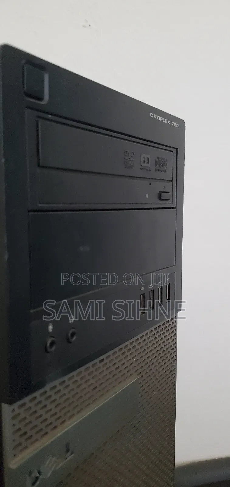 Desktop Computer Dell OptiPlex 790 4GB Intel Core i3 HDD 500GB