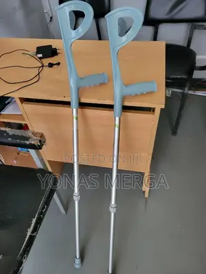 LIGHTWEIGHT: Elbow Crutches閨crutches凹ክራንች撥auxiliary Crutches