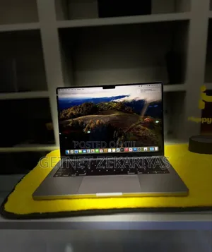 New Laptop Apple MacBook Pro 2023 M3 14-Inch 8GB Apple M3 SSD 512GB