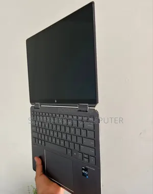 New Laptop HP Spectre X360 16GB Intel Core I7 SSD 512GB