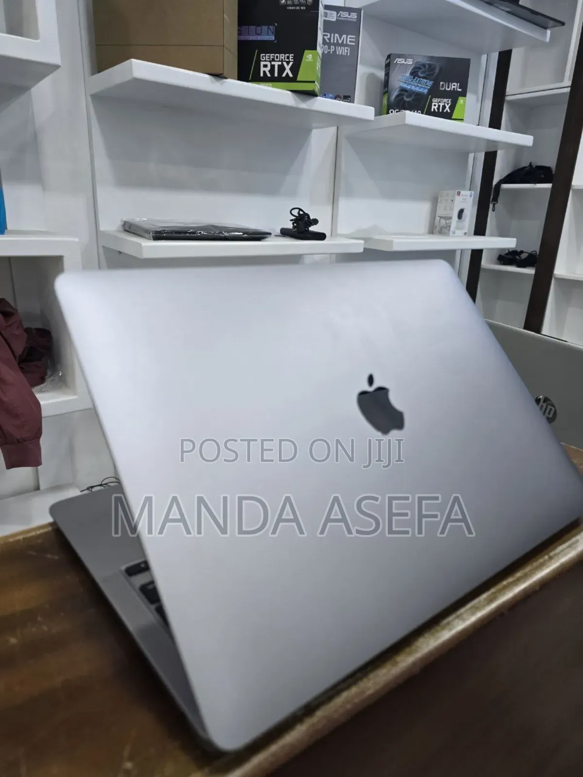 New Laptop Apple MacBook Air 2020 M1 8GB Apple M1 SSD 256GB