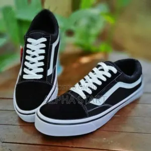Vans Old School Flat Shoes for You Made in Vietnam