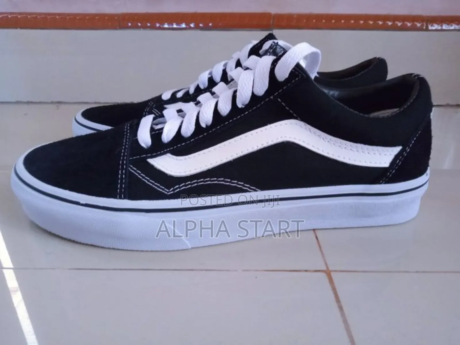 Vans Old School Flat Shoes for You Made in Vietnam