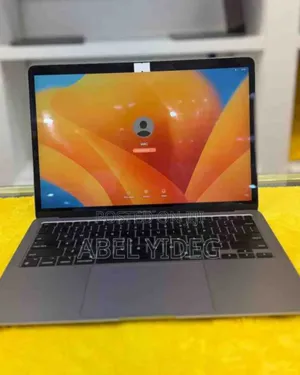 New Laptop Apple MacBook Air 2020 M1 8GB Apple M1 SSD 256GB