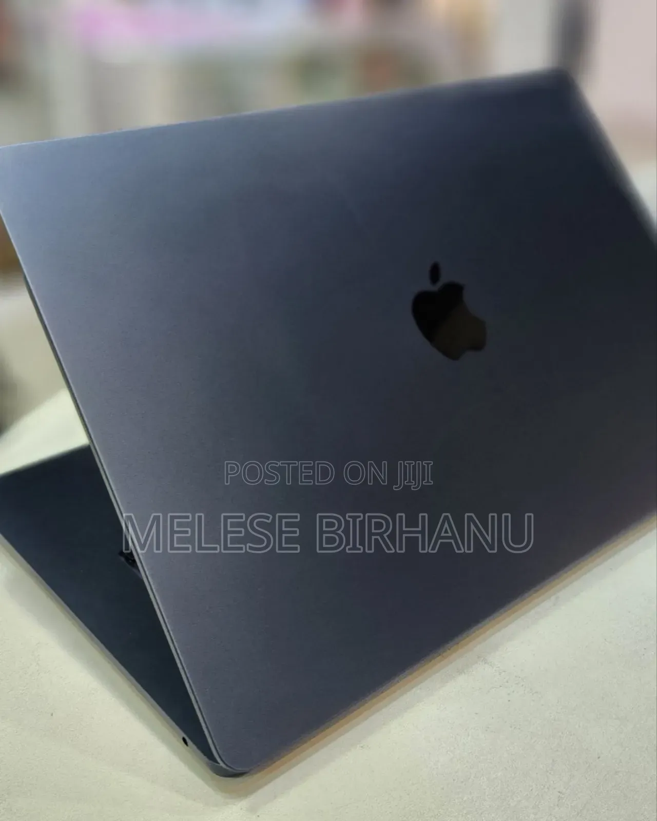 New Laptop Apple MacBook Air 2023 M2 8GB Apple M2 SSD 512GB