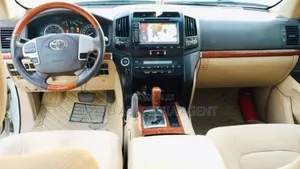 Car for Rent_11