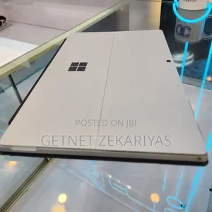 New Laptop Microsoft Surface Pro 7 8GB Intel Core I5 SSD 256GB
