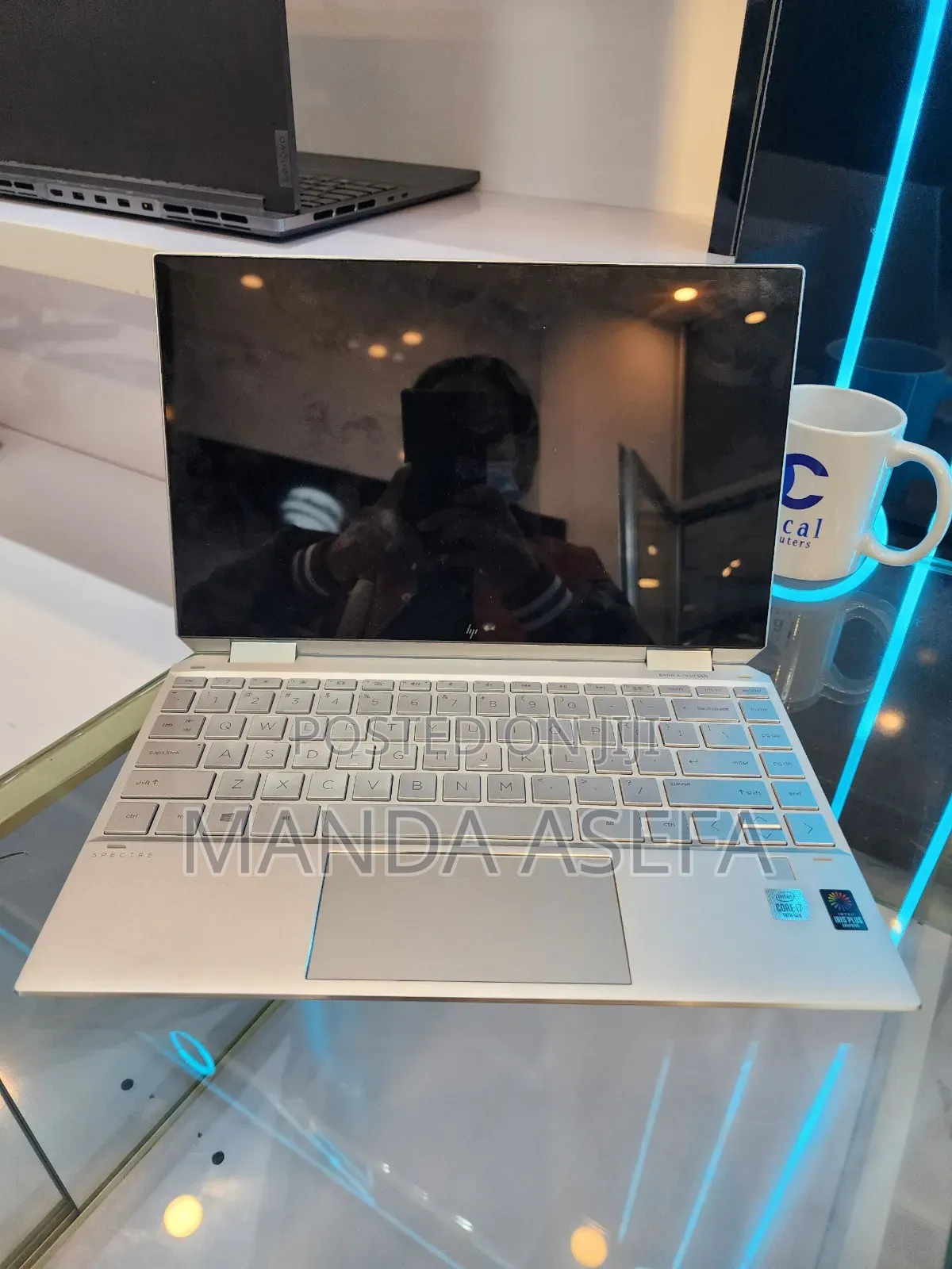 New Laptop HP Spectre 16GB Intel Core I7 SSD 1T