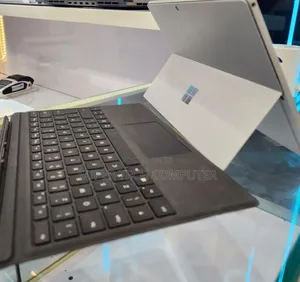 New Laptop Microsoft Surface Pro 7 8GB Intel Core I5 SSD 256GB