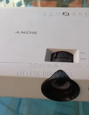 New Sony DX100 Projector