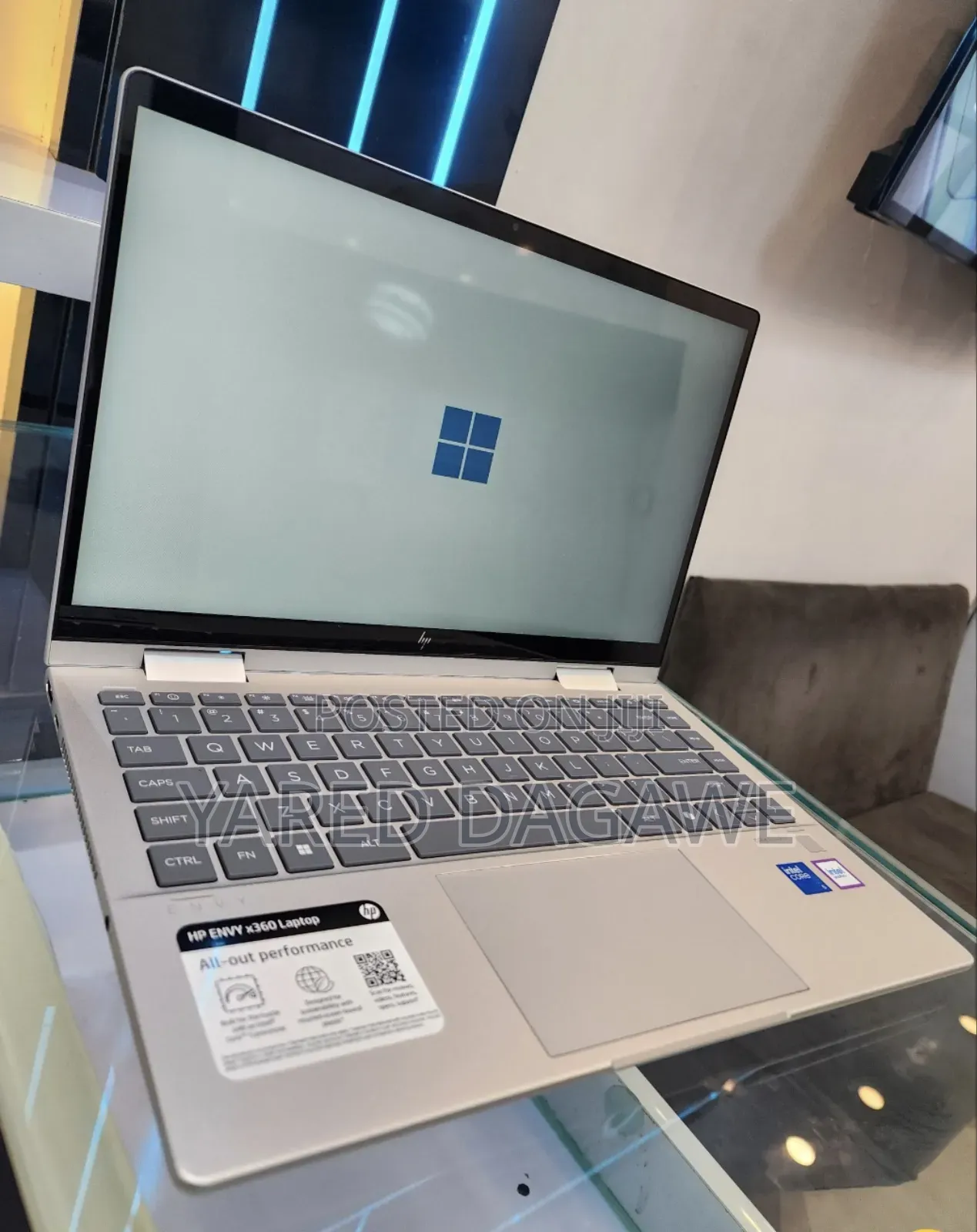 New Laptop HP Envy X360 8GB Intel Core I5 SSD 512GB