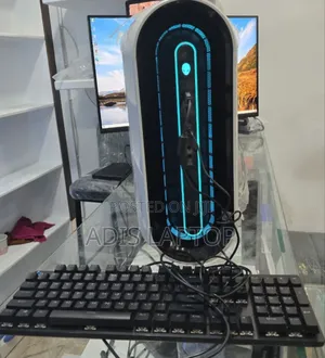 New Laptop Alienware M17x R2 32GB Intel Core I9 HDD+SSD 2T