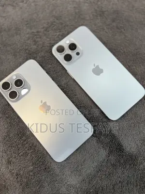 New Apple iPhone 15 Pro Max 256 GB Silver
