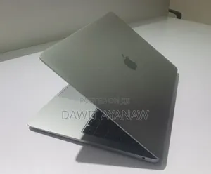 New Laptop Apple MacBook Air 2019 8GB Intel Core I5 SSD 256GB