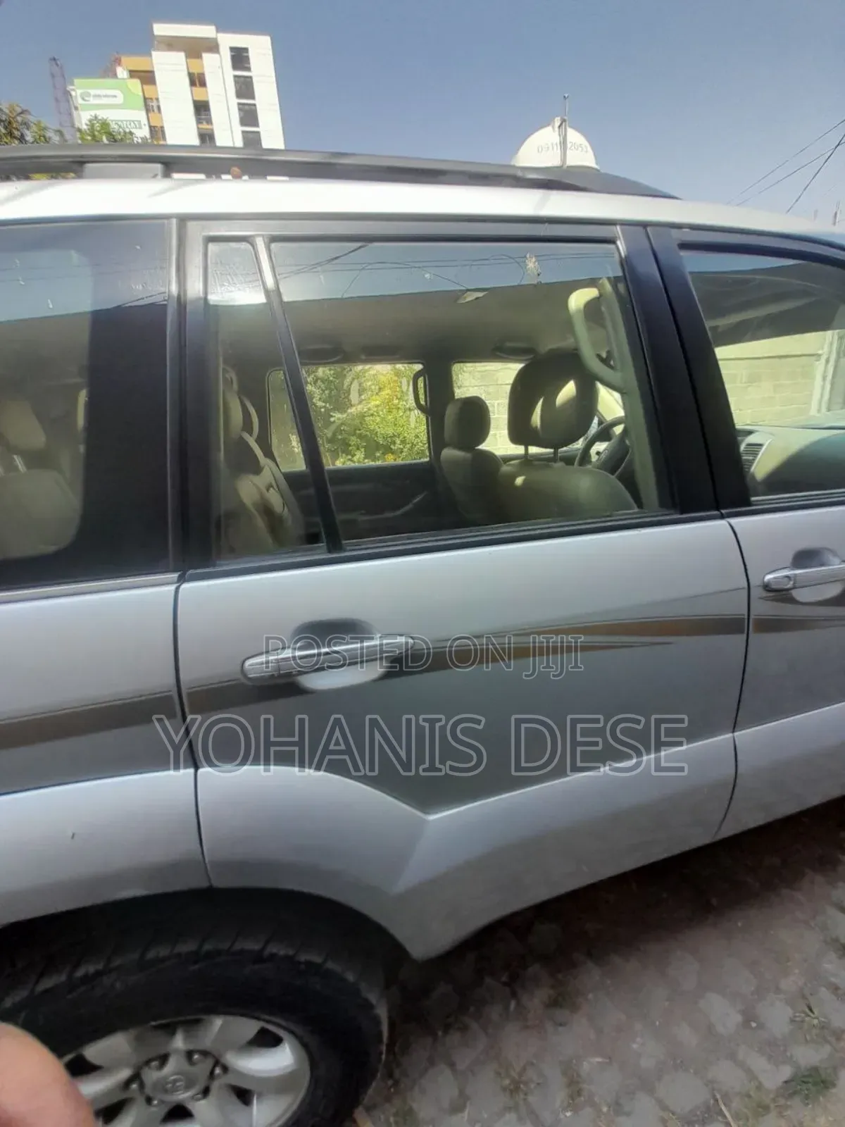 Toyota Land Cruiser 2005 Silver