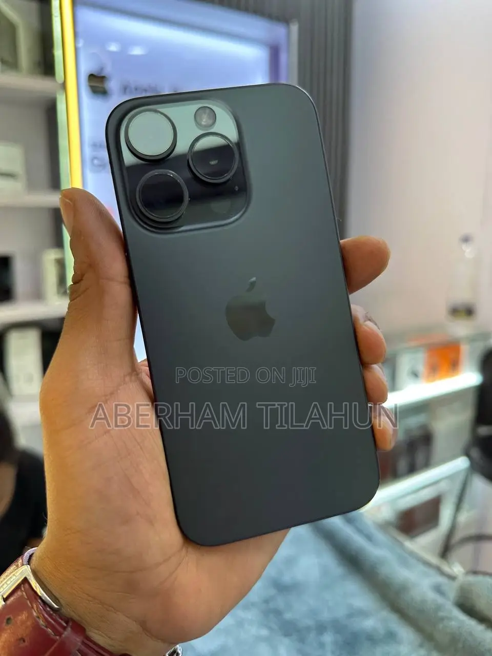New Apple iPhone 15 Pro 512 GB Black
