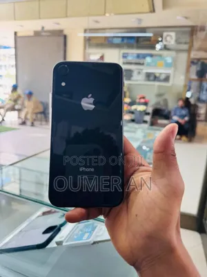 Apple iPhone XR 64 GB Black