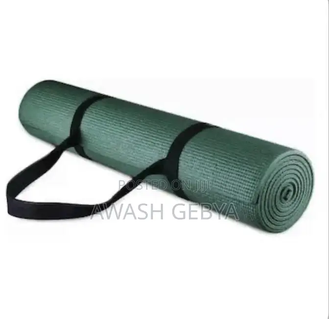 Yoga Mat 8mm Is a Non-Slip,