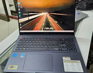 New Laptop Asus VivoBook 15 X505BA 16GB Intel Core I5 SSD 512GB