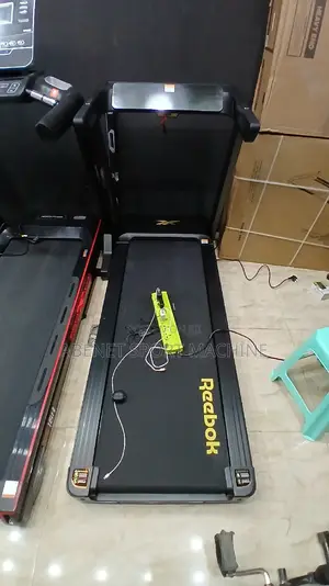 የአዉሮፓ ስታንዳርድ Reebok Fr30 Floatride የመሮጫ ማሽን