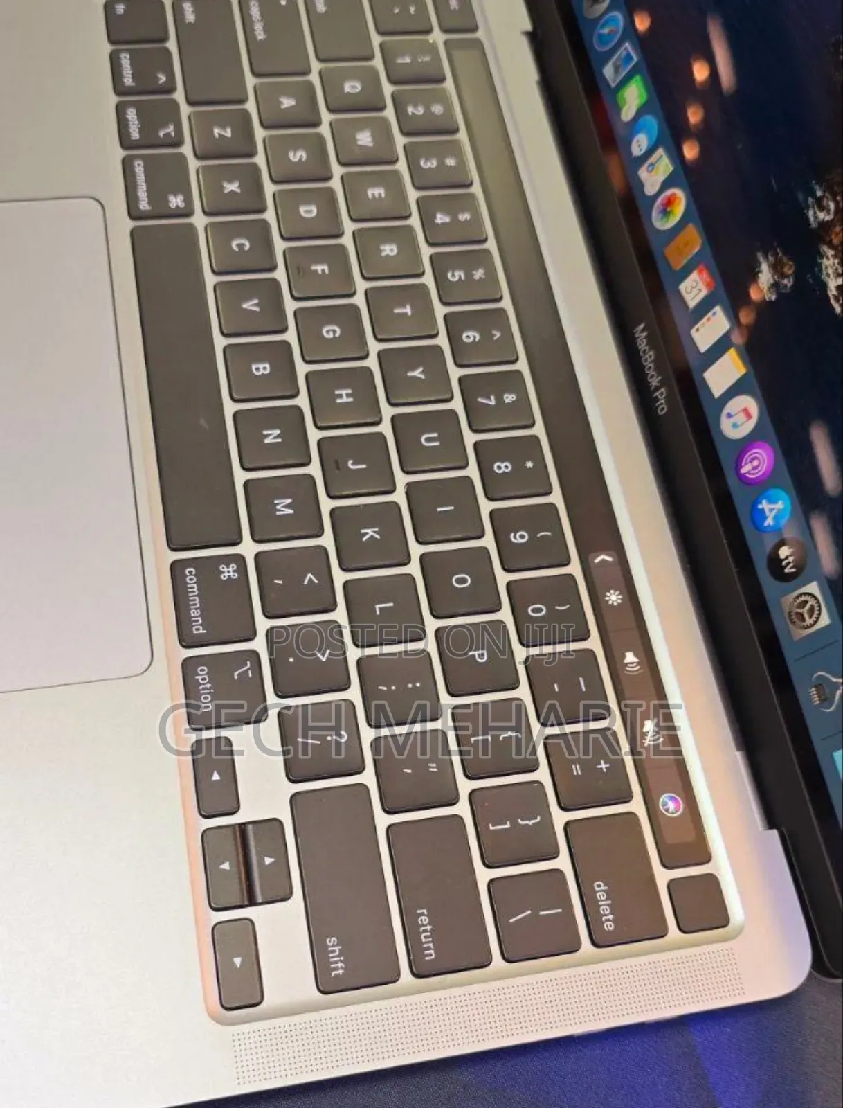 New Laptop Apple MacBook Pro 2020 16GB Intel Core I7 SSD 512GB