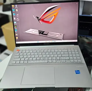 New Laptop Asus VivoBook 15 X505BA 16GB Intel Core I5 SSD 512GB