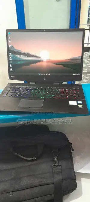 New Laptop HP Omen 17 16GB Intel Core I7 SSD 1T