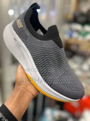 Skechers Premium Quality NEW ARRIVAL 
Available on Hand