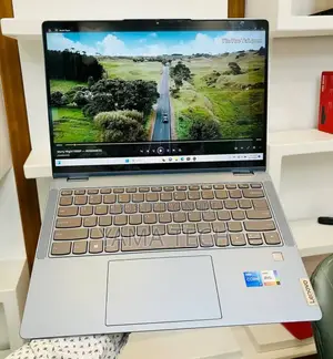 New Laptop Lenovo Flex 5 16GB Intel Core I7 SSD 512GB