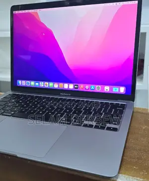 New Laptop Apple MacBook Air 2020 8GB Apple M1 SSD 256GB