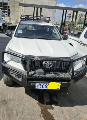 Toyota Land Cruiser Prado 3.0 190hp 2018 White