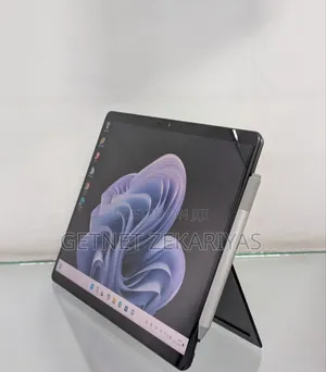 New Laptop Microsoft Surface Pro 9 8GB Intel Core I5 SSD 256GB