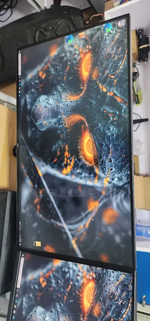 27 Inch Frameless Monitor 2560x 1440