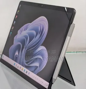 New Laptop Microsoft Surface Pro 9 16GB Intel Core I5 SSD 256GB